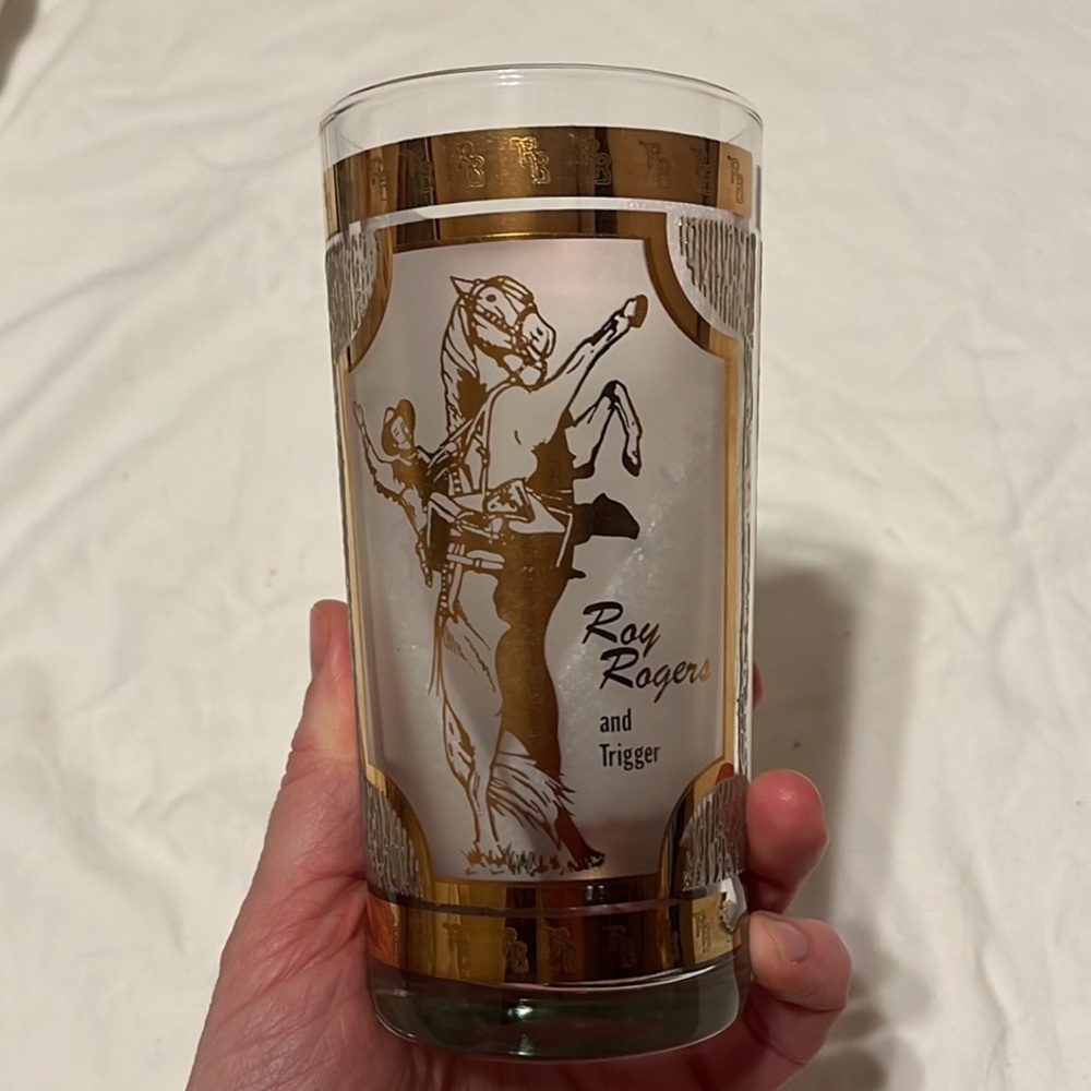 Collectible Roy Rogers and Trigger glass